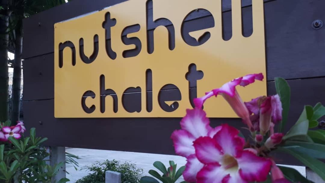The Nutshell Chalet Langkawi Pantai Cenang  Exterior photo
