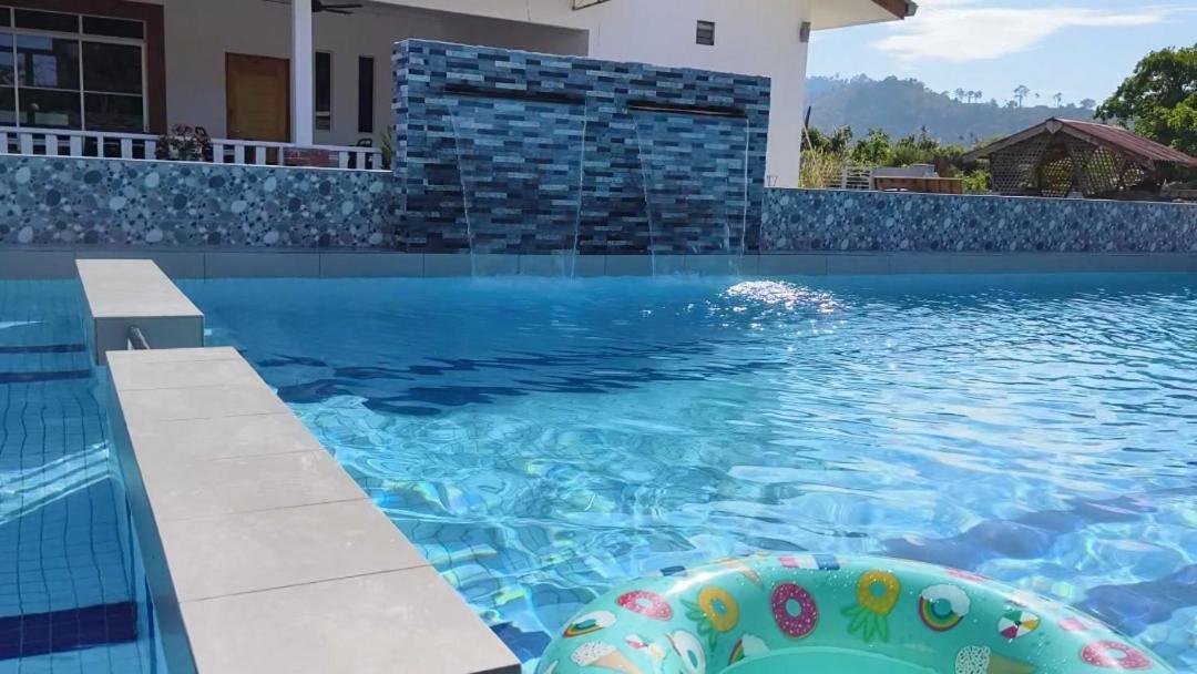 The Nutshell Chalet Langkawi Pantai Cenang  Exterior photo